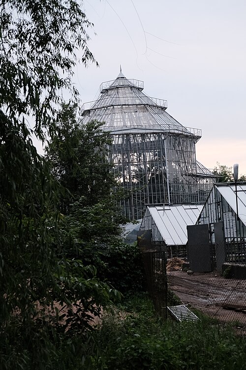 アルマトイ中央植物園の温室, アルマトイ