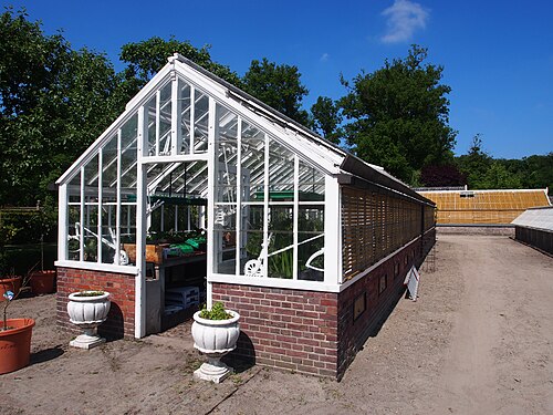 Gewächshäuser des ummauerten Küchengartens von Schloss Twickel (Ironhouse, Nelkenhaus, Treibgruben), Ambt Delden (Hof van Twente)