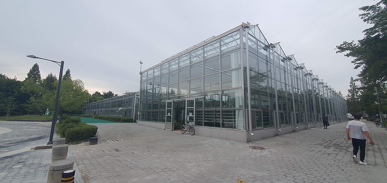 Ansan Botanical Garden Glasshouses (안산식물원), Ansan (Sangnok-gu), Gyeonggi