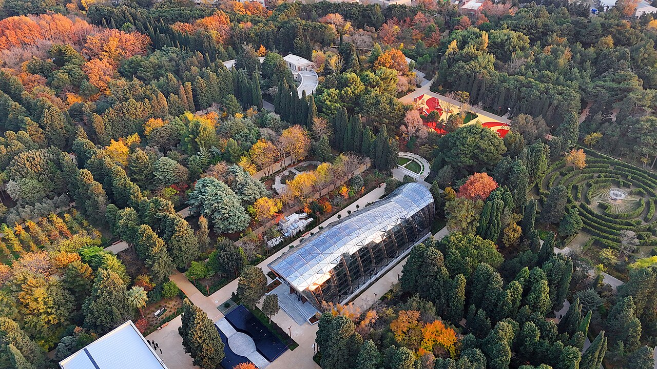 Orangerien des Zentralen Botanischen Gartens von Baku (Mərkəzi Nəbatat Bağı), Baku (Badamdar)