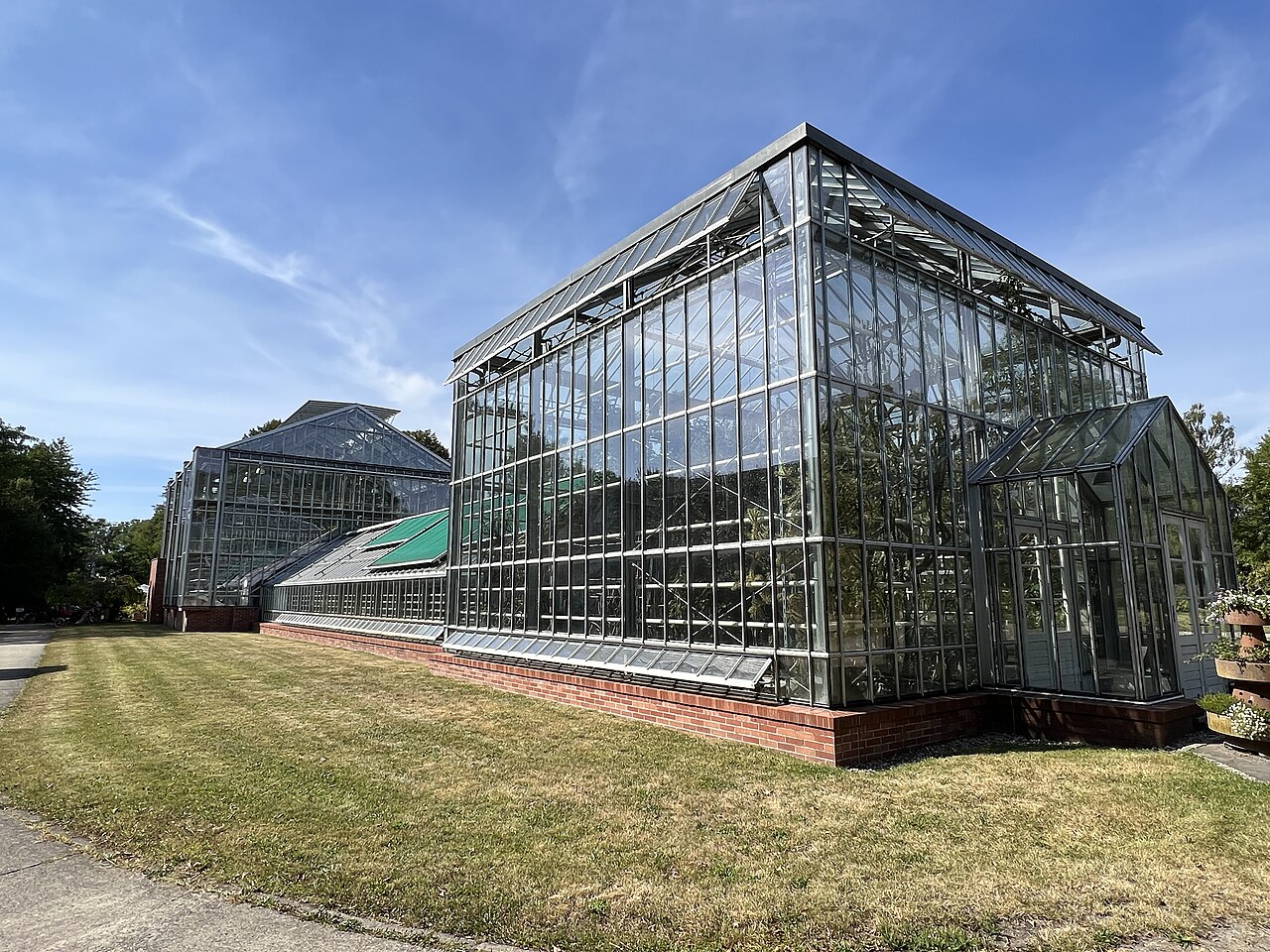 ブランケンフェルデ＝パンコウ市民植物園の展示温室（パームタワーとサボテンタワー）, ベルリン（パンコウ区ブランケンフェルデ）