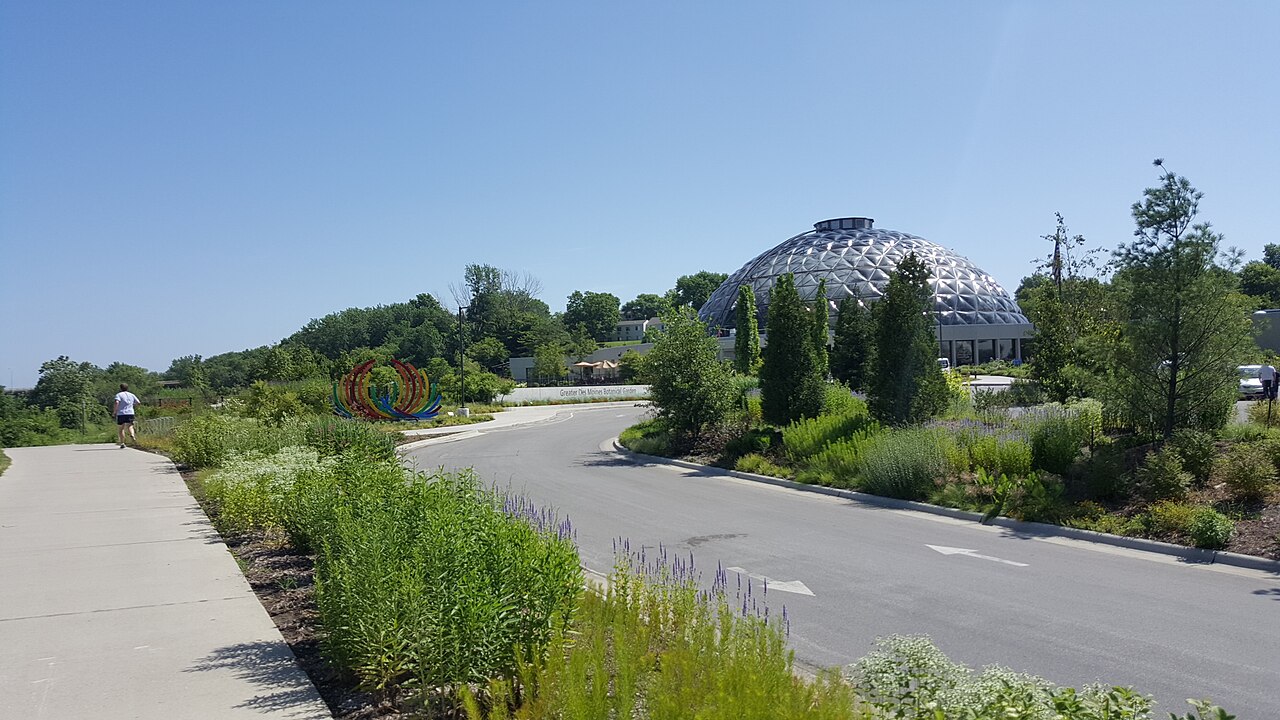 Geodätisches Gewächshaus, Greater Des Moines Botanical Garden (Botanical Center), Des Moines, Iowa