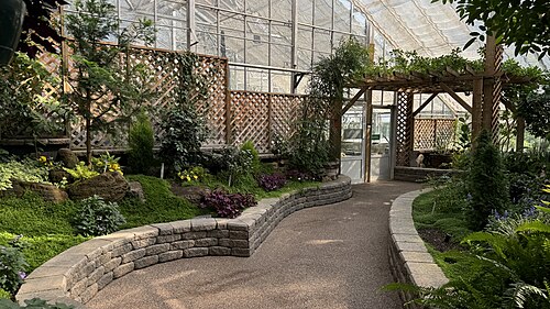 Indoor Showhouses, University of Alberta Botanic Garden, Nahe Devon (Parkland County), Alberta