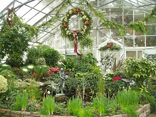 Allan Gardens Conservatory (Palm House), Toronto, Ontario — A statue of Leda and the Swan at the Allan Gardens Christmas Show 2009