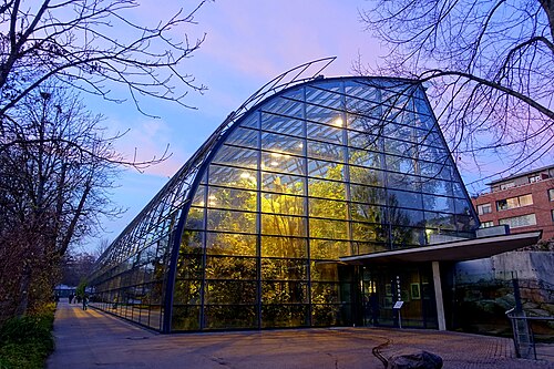 Amazonienhaus der Wilhelma, Stuttgart — Amazonienhaus - Wilhelma Zoo - Stuttgart, Germany.