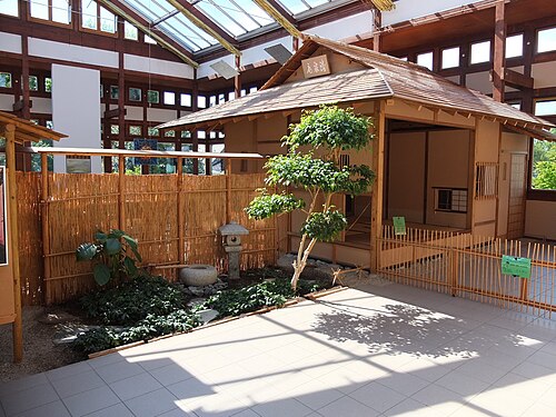 Pflanzenpavillon des Japanischen Gartens „Kōfuku no niwa“, Bad Langensalza, Bad Langensalza, Thüringen — Japanese Garden at Bad Langensalza, Germany
