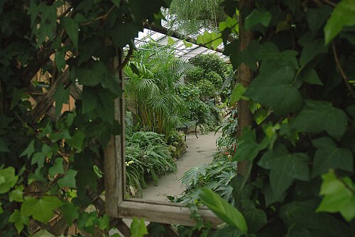 Gewächshaus und Tropengärten (Greenhouse & Tropical Gardens), Chinguacousy Park, Brampton, Ontario — Chinguacousy Park Brampton