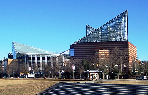 Appalachian Cove Forest (Tennessee Aquarium), Chattanooga, Tennessee — Tennessee Aquarium buildings, Chattanooga, TN