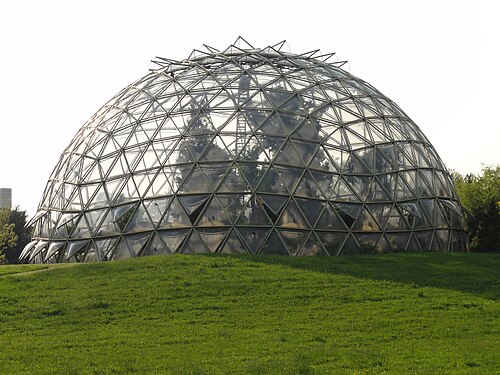Kuppelgewächshaus du Jardin botanique de l'université de Düsseldorf, Düsseldorf, Rhénanie-du-Nord-Westphalie — Düsseldorf Botanischer Garten Gewächshaus