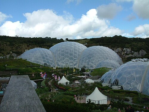 Eden Project, Bodelva, Cornwall — The Tropical Biome and outside garden of the Eden Project. Taken by…