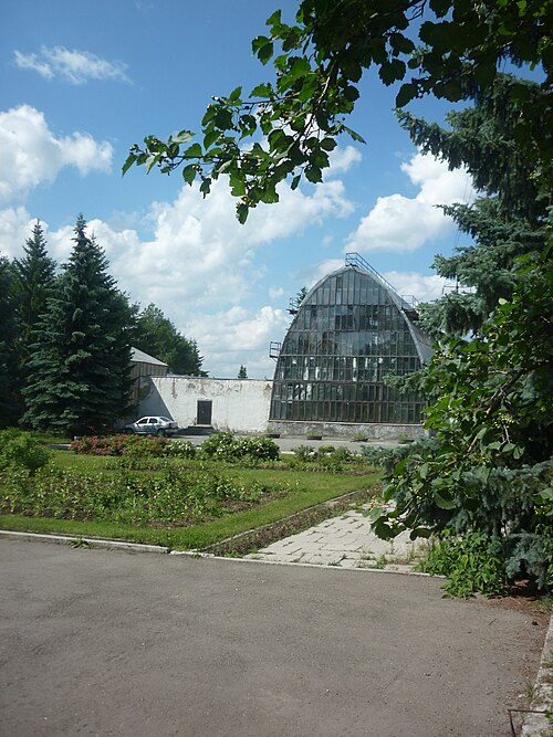 Gewächshäuser des Botanischen Gartens der Uralabteilung der Russischen Akademie der Wissenschaften (Botanichesky Sad UrO RAN), Jekaterinburg, Oblast Swerdlowsk — Gewächshäuser des Botanischen Gartens der Uralabteilung der Russischen Akademie der…