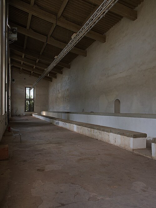 ボーボリ庭園のリモナイア(レモン温室), フィレンツェ、トスカーナ — Florence, Giardino di Boboli by Zanobi del Rosso (1777), interior view to the left