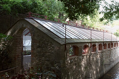 Mazel-Gewächshäuser, La Bambouseraie en Cévennes (Prafrance), Générargues (bei Anduze), Okzitanien — Serre victorienne à la bambouseraie de Prafrance (Gard, France).