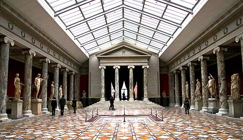 Vinterhaven, the Winter Garden of the Ny Carlsberg Glyptotek, Copenhagen, Capital Region — København / Copenhagen. På Carlsberg Glyptotek.