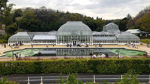 Gewächshaus des Botanischen Gartens Higashiyama (Nagoya), Nagoya — Gewächshaus des Botanischen Gartens Higashiyama — Ansicht 5