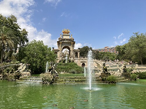 Hivernacle del Parc de la Ciutadella, Barcelona, Katalonien — Pond in Parc de la Ciutadella