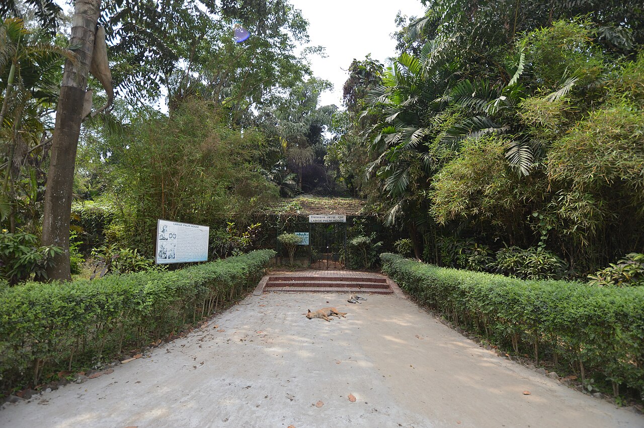 AJCボース・インド植物園の大パームハウスとサボテン温室, シブプル、ハウラー、西ベンガル州 — This photograph was taken in Kolkata.
