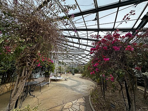 Green House, Ōfuna Flower Center (日比谷花壇大船フラワーセンター グリーンハウス), Kamakura (Ōfuna), Präfektur Kanagawa — Green House, Ōfuna Flower Center — Ansicht 1