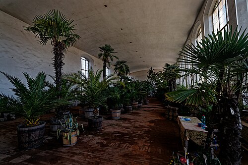 花の庭（クヴェトナー・ザフラダ）の温室群, クロムニェジーシュ、ズリーン地方 — Kroměříž - Květná zahrada - Flower Garden UNESCO World Heritage Site - Hrubý skleník…