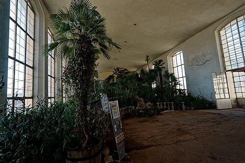 花の庭（クヴェトナー・ザフラダ）の温室群, クロムニェジーシュ、ズリーン地方 — 花の庭（クヴェトナー・ザフラダ）の温室群 — 5枚目