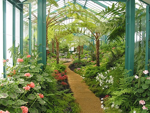 Königliche Gewächshäuser von Laeken, Brüssel — Laken (Belgium), the Royal Greenhouses of Balat (1874-1890).
