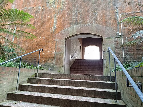 Serres de collection des Jardins suspendus (fort de Sainte-Adresse), Le Havre, Normandie — Le Havre - Fort de Sainte-Adresse (entrée nord)