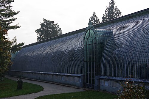 Gewächshaus von Schloss Lednice (zámecký skleník), Lednice, Südmähren — Lednice - skleník / palm house (built 1843-1845) location: Lednice, Czech Republic…