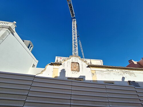 Estufa circular de la Tapada das Necessidades, Lisbonne — Edifício na Calçada das Necessidades, n.ºs 6 a 6A, Lisboa
