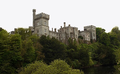 Vinerie de Paxton (jardins du château de Lismore), Lismore, comté de Waterford — The castle was built in 1185 by King John. and is the home of the Duke of Devonshire…