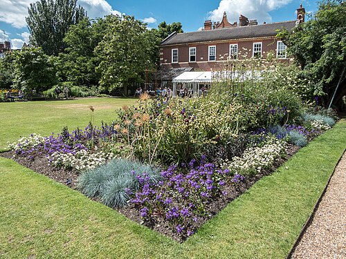 Serres du Chelsea Physic Garden, Chelsea, Londres (Kensington et Chelsea) — Chelsea Physic Garden, Royal Hospital Road, London