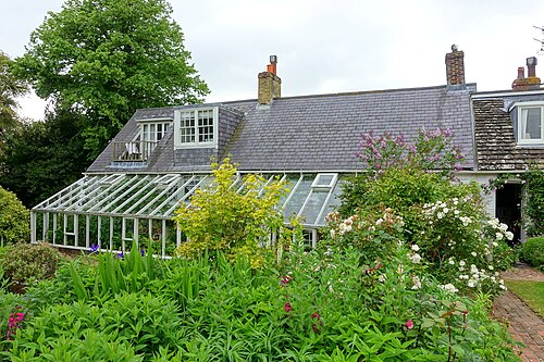 Conservatory von Monk's House (Kakteensammlung von Leonard Woolf), Rodmell, bei Lewes, East Sussex — Monk's House - Rodmell, East Sussex, England.
