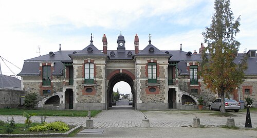 Serres d'agronomie tropicale du parc du Grand-Blottereau, Nantes, Pays de la Loire — Communs du château du Grand-Blottereau à Nantes (44).
