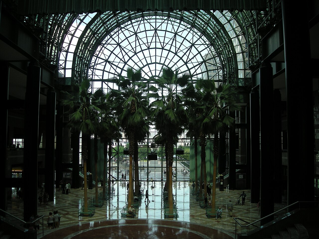 Winter Garden Atrium (Brookfield Place), Battery Park City, Manhattan, New York — The World Financial Center's Winter Garden.