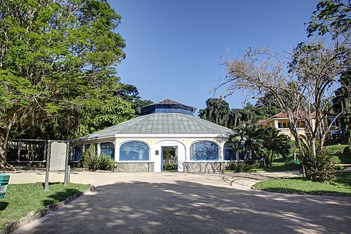リオデジャネイロ植物園のオルキダリオ(ラン温室), リオデジャネイロ — Orquidário do Jardim Botânico do Rio de Janeiro.