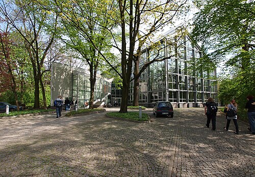 Palmenhaus Łódź, Łódź — Park Źródliska w Łodzi. Palmiarnia.