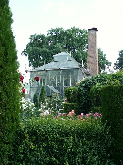 ソフィア大学植物園の温室群（Universitetska botanicheska gradina）, ソフィア（市中心部、モスコフスカ通り49） — Serre du jardin botanique de l'université de Sofia (Sofia)