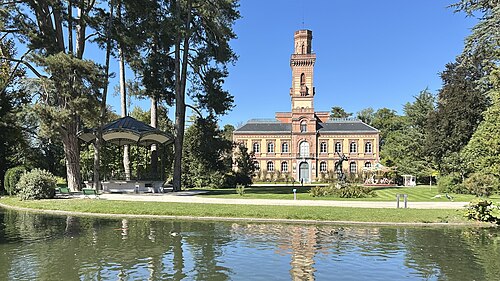 Gewächshaus (Orangerie) des Jardin Massey, Tarbes, Okzitanien — Massey Gardens