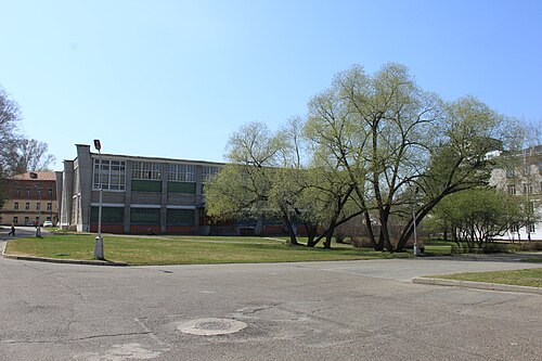 Orangeries du Jardin botanique sibérien (Université d'État de Tomsk), Tomsk — Спорткомплекс ТГУ, 13.05.2012