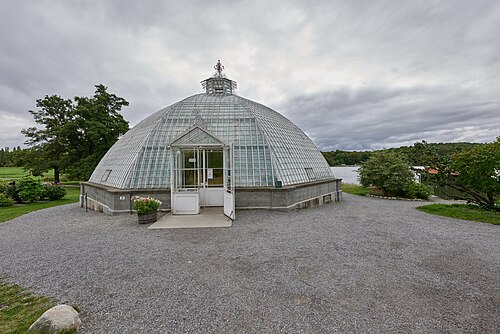 Victoriahuset (Victoria-Haus), Bergianska trädgården, Stockholm — Victoriahuset at the Bergian botanic garden in Stockholm.