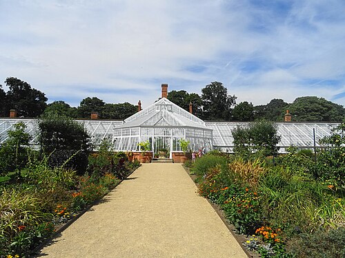 The Glasshouse, Walled Kitchen Garden de Clumber Park, Clumber Park, près de Worksop (Nottinghamshire) — Kitchen garden and greenhouses