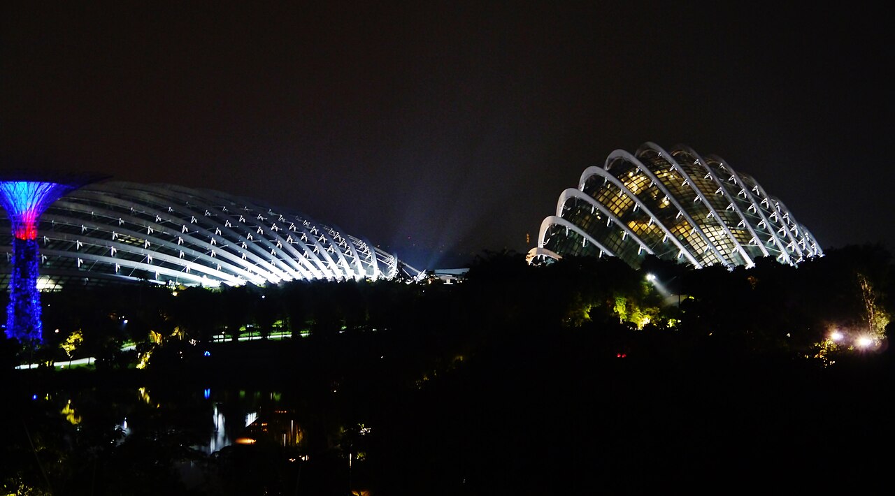 Flower Dome & Cloud Forest, Gardens by the Bay, Singapore