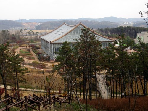 Four Seasons Hall (Gewächshaus), Botanischer Garten Uri Flower Hwaseong (화성시 우리꽃식물원 사계절관), Hwaseong (Paltan-myeon), Gyeonggi