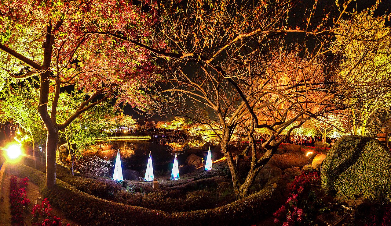 Begonia Garden, Nabana no Sato (なばなの里 ベゴニアガーデン), Nagashima, Kuwana, Mie Prefecture