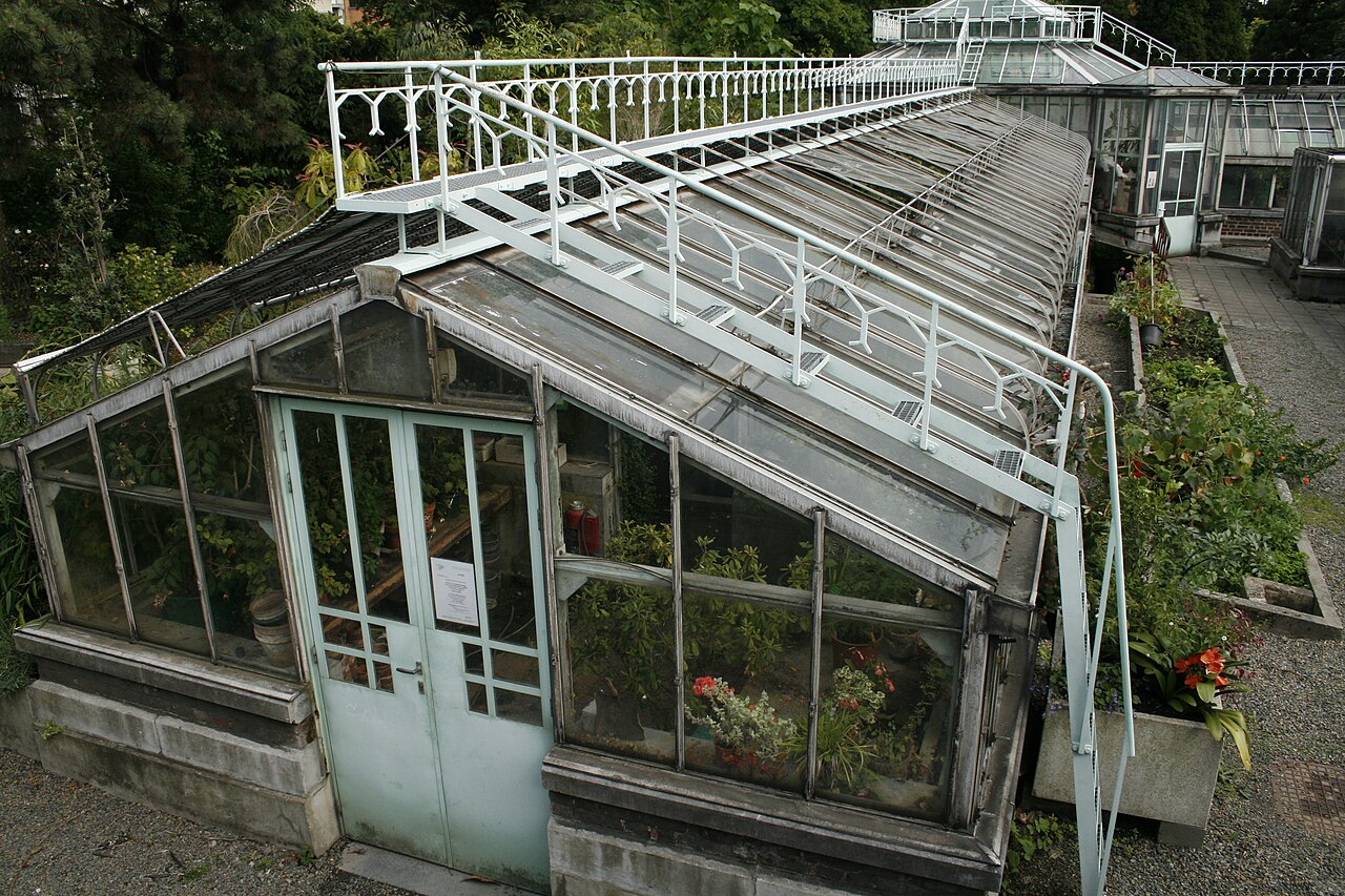 リエージュ植物園の温室群, ワロン地域リエージュ