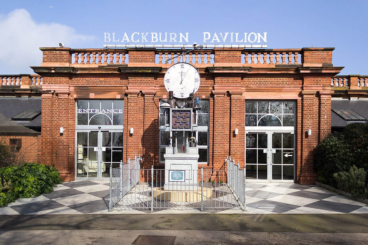Blackburn Pavilion (Pavillon für tropische Vögel, ehemaliges Reptilienhaus von 1883), London Zoo, Regent's Park, London