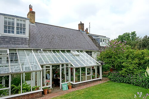 Conservatory von Monk's House (Kakteensammlung von Leonard Woolf), Rodmell, bei Lewes, East Sussex
