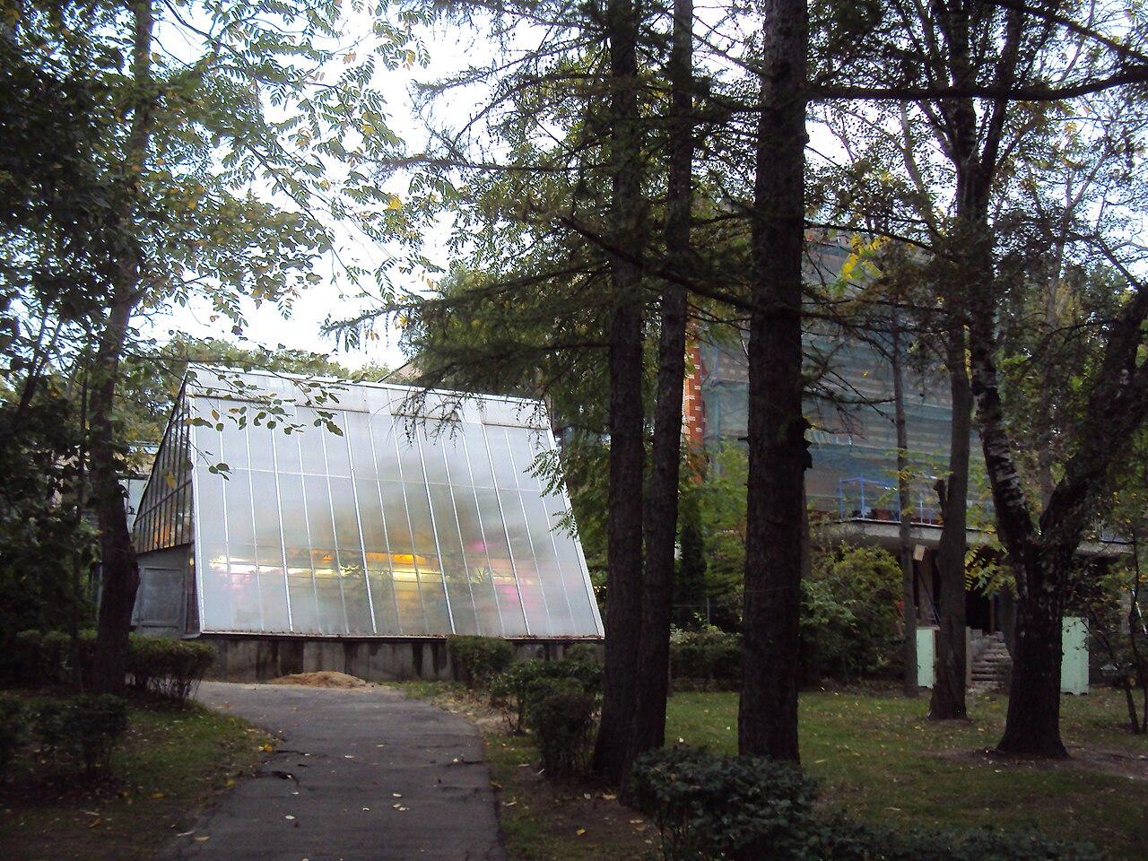 Wintergarten und Orangerie des Pionierpalastes (Vorobyovy Gory), Moskau (Kosygina-Straße, Vorobyovy Gory)