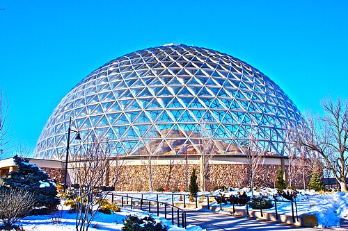 Desert Dome (Omaha's Henry Doorly Zoo and Aquarium), Omaha, Nebraska
