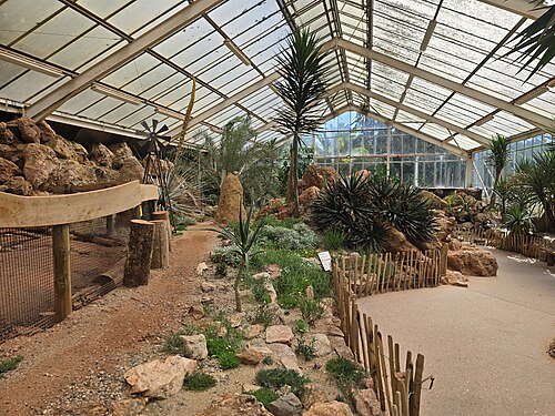 Gewächshäuser „Tropics“ und „Deserts“ (Tropical Trails und Arid Lands), Zoo Paignton, Zoo Paignton, Totnes Road, Paignton, Torbay (Devon)