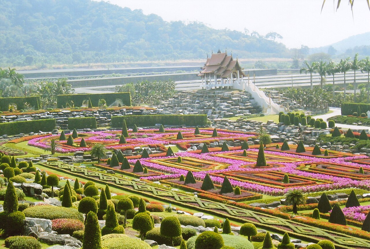Garden in the Sky et serre des cactus, jardin tropical de Nong Nooch, Près de Pattaya, province de Chonburi